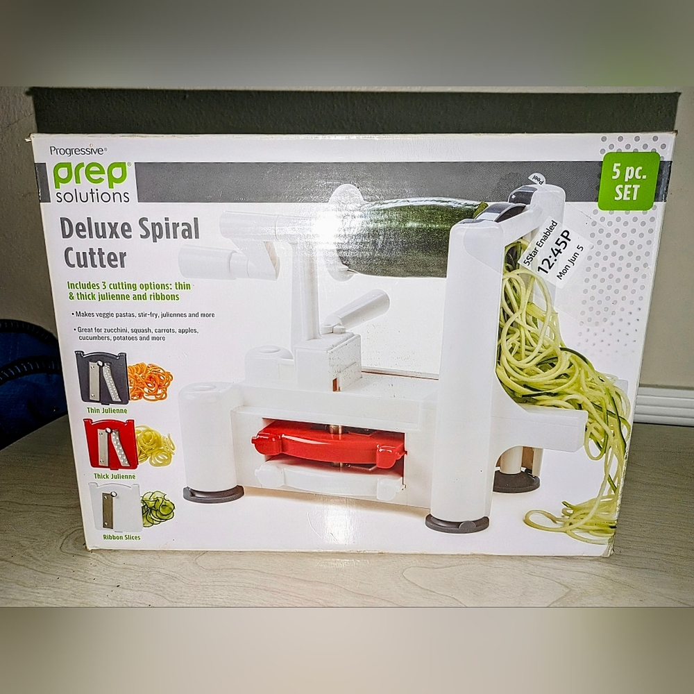 Progressive Prep Solutions Deluxe Spiral Cutter 5-pc Set - Vegetable Noodle Make